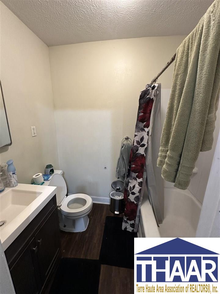 Terre Haute, Indiana 47807, United States, 1 Bedroom Bedrooms, ,1 BathroomBathrooms,Residential,Pending,81730