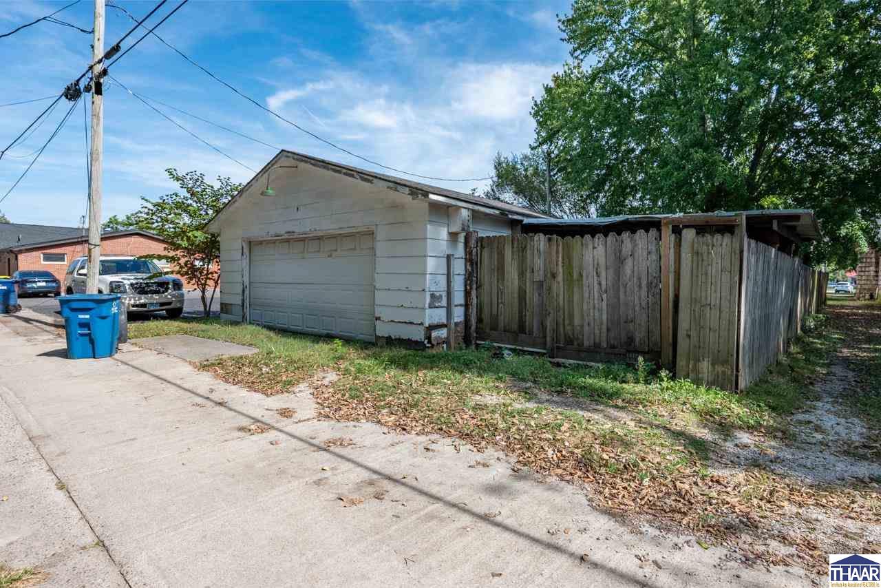 Terre Haute, Indiana 47807, United States, 3 Bedrooms Bedrooms, ,2 BathroomsBathrooms,Residential,Active,222662