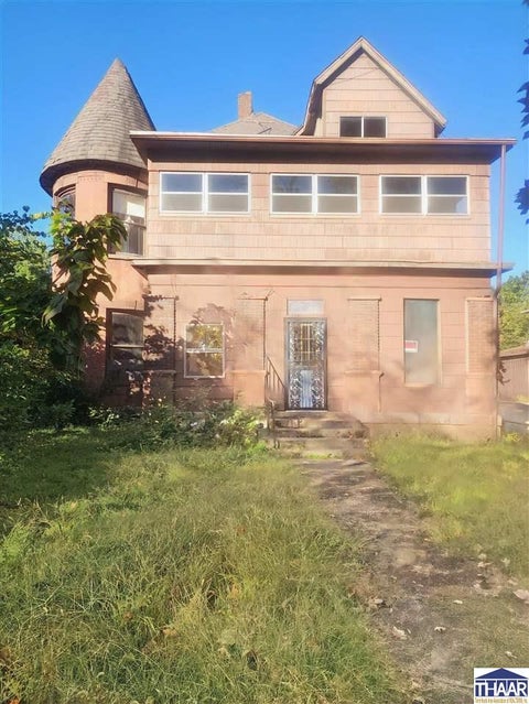Photo for 633 S Center Street
