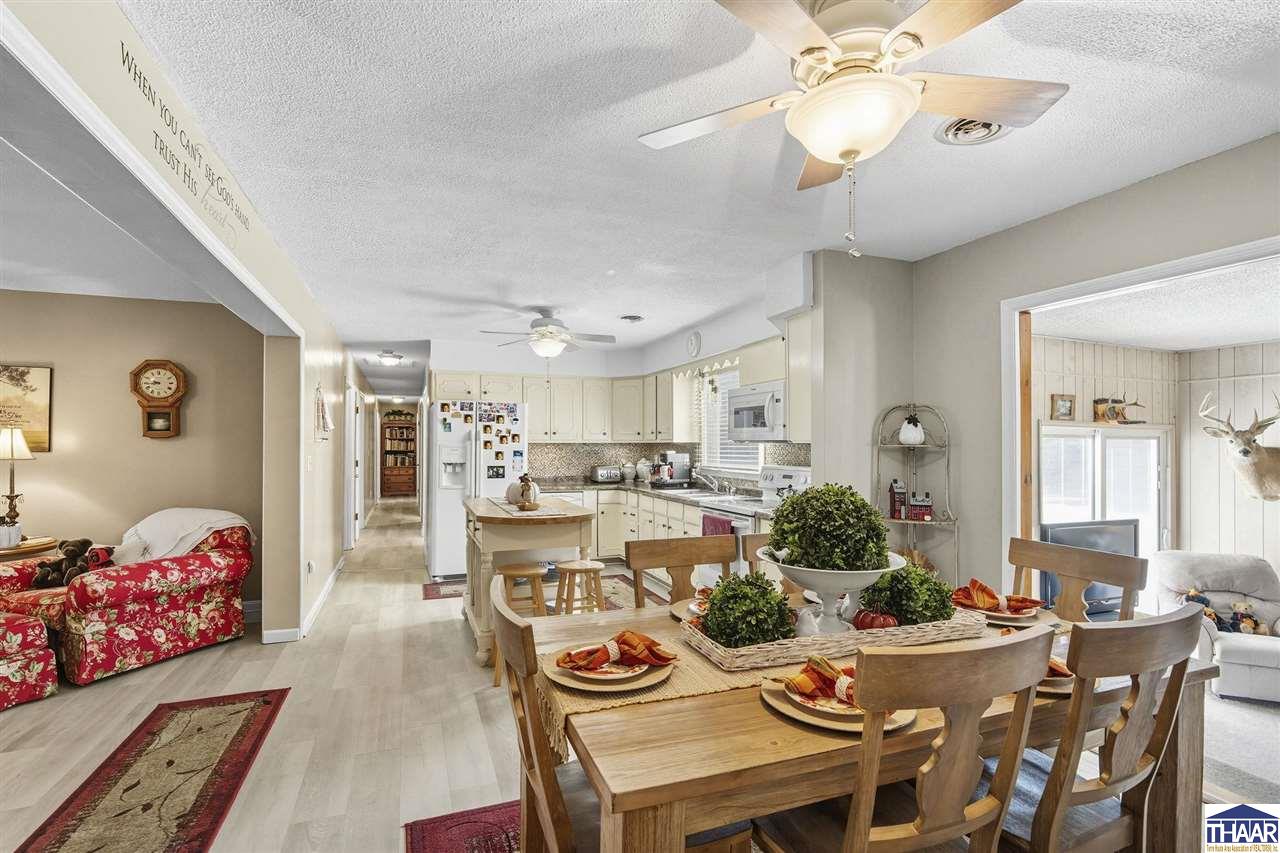 Terre Haute, Indiana 47802, United States, 4 Bedrooms Bedrooms, ,3 BathroomsBathrooms,Residential,Active,224579