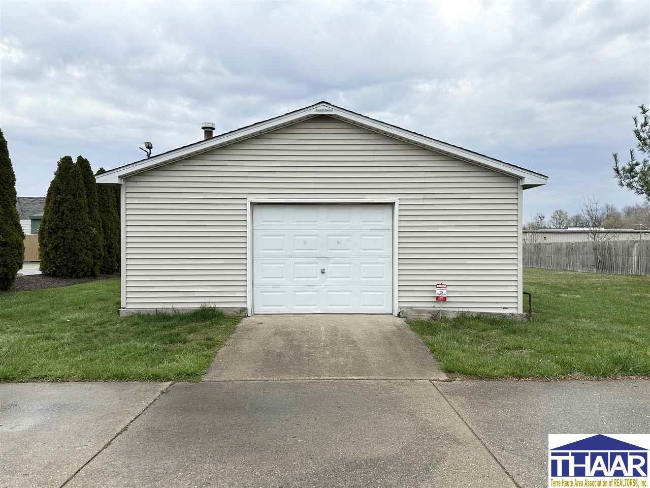 Terre Haute, Indiana 47804, United States, ,Commercial,Active,62233