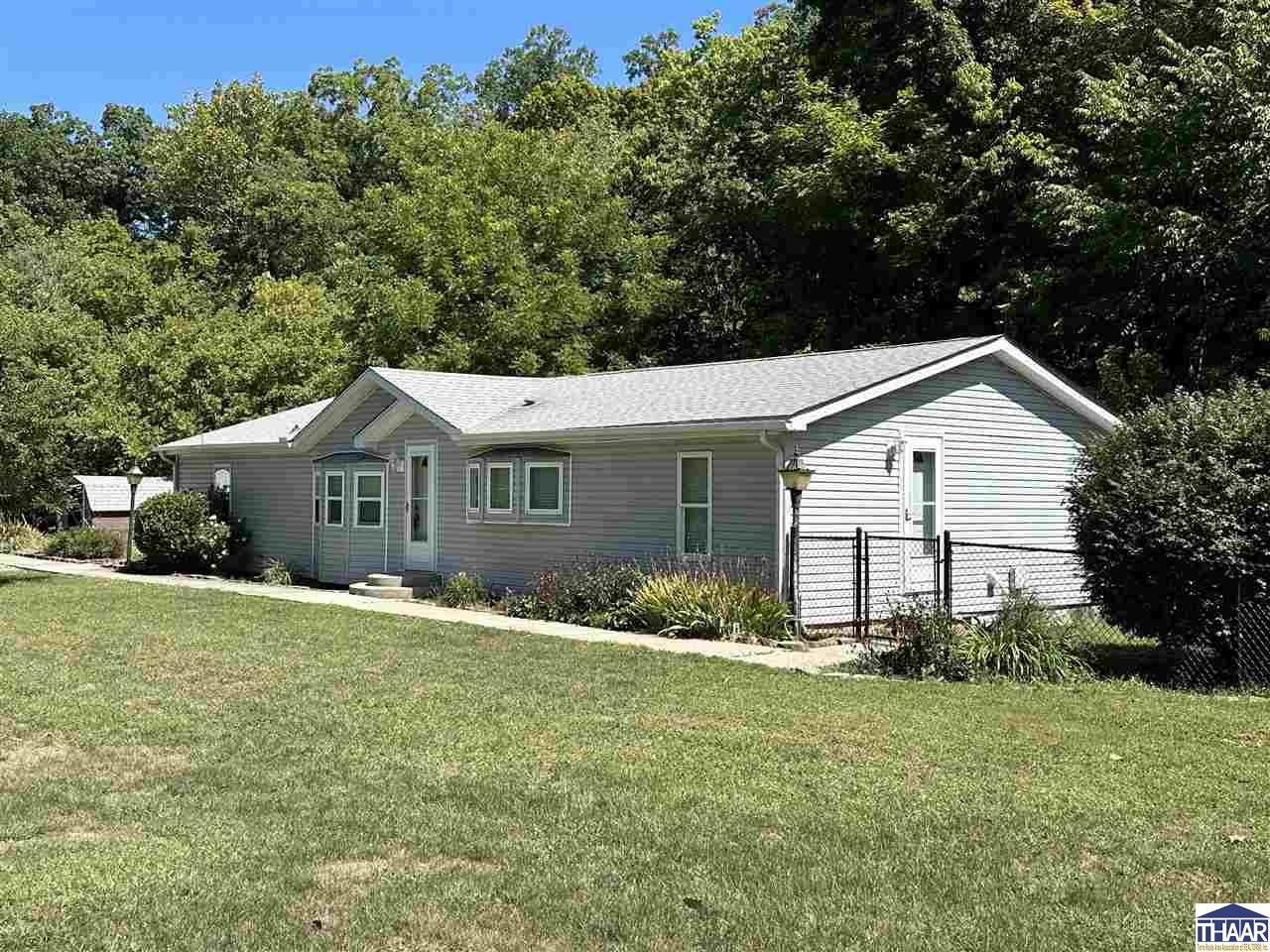 Terre Haute, Indiana 47805, United States, 3 Bedrooms Bedrooms, ,2 BathroomsBathrooms,Residential,Pending,201879