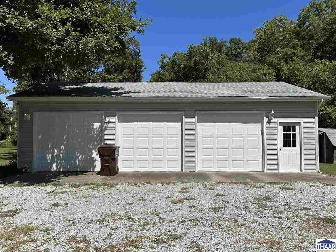 Terre Haute, Indiana 47805, United States, 3 Bedrooms Bedrooms, ,2 BathroomsBathrooms,Residential,Pending,201879