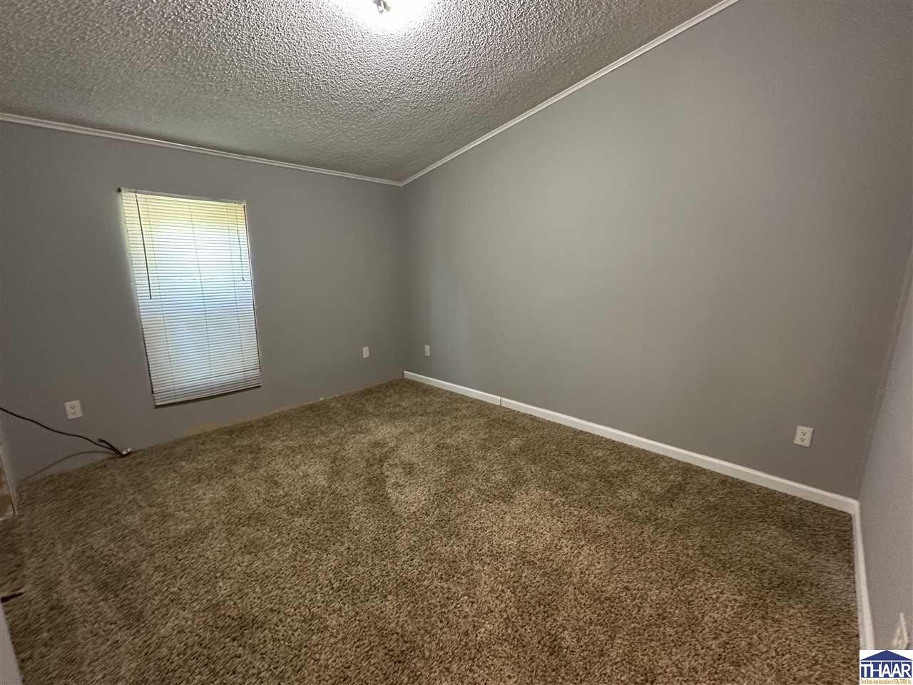 Terre Haute, Indiana 47805, United States, 3 Bedrooms Bedrooms, ,2 BathroomsBathrooms,Residential,Pending,201879