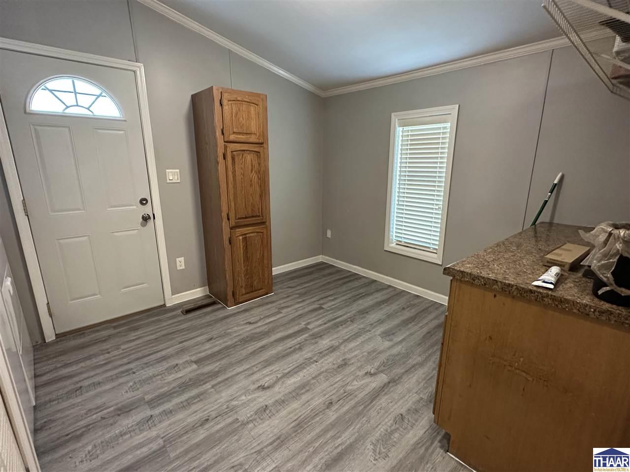 Terre Haute, Indiana 47805, United States, 3 Bedrooms Bedrooms, ,2 BathroomsBathrooms,Residential,Pending,201879