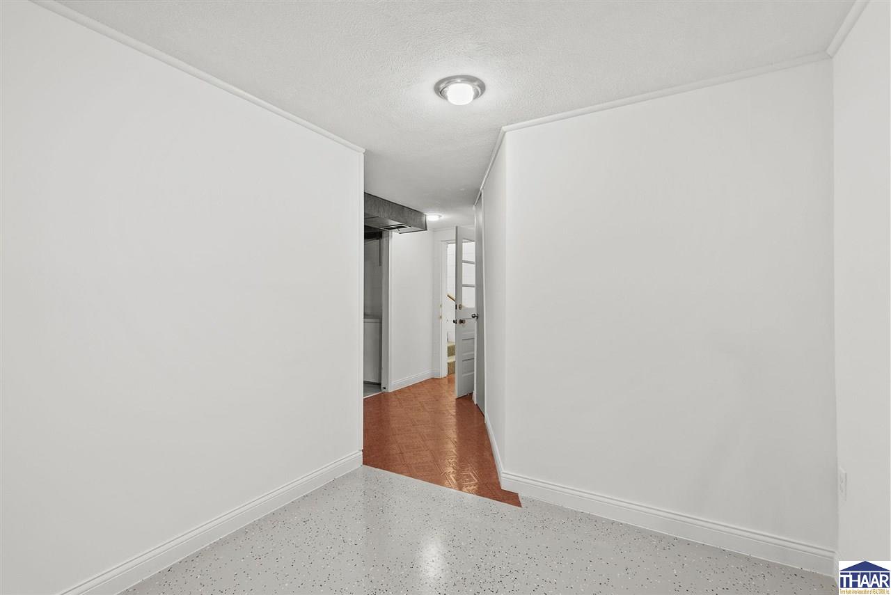 Terre Haute, Indiana 47805, United States, 3 Bedrooms Bedrooms, ,2 BathroomsBathrooms,Residential,Pending,90053