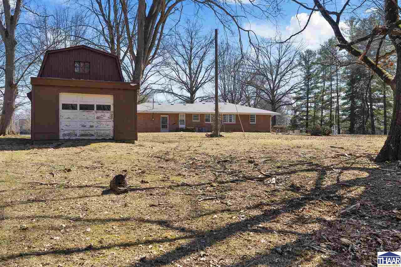 Terre Haute, Indiana 47805, United States, 3 Bedrooms Bedrooms, ,2 BathroomsBathrooms,Residential,Pending,90053