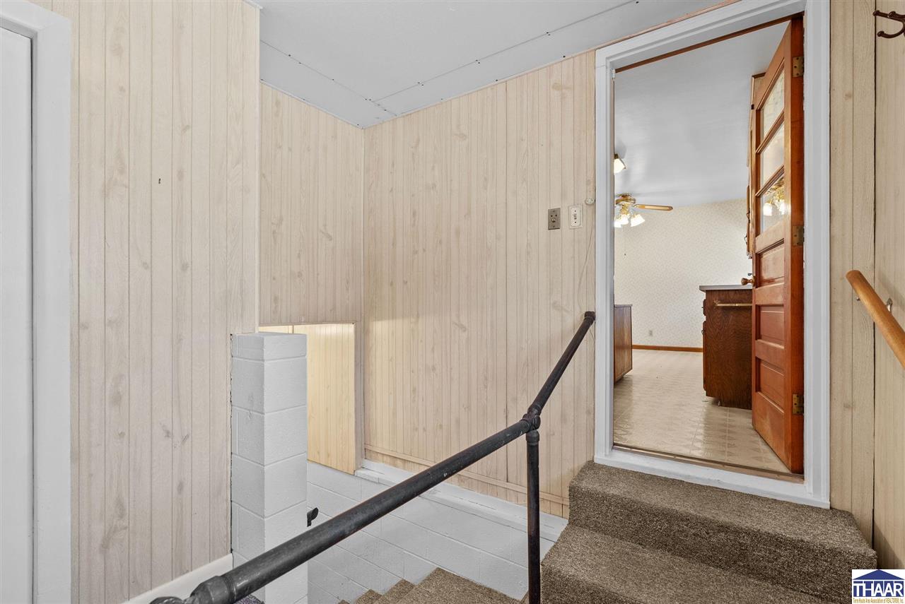 Terre Haute, Indiana 47805, United States, 3 Bedrooms Bedrooms, ,2 BathroomsBathrooms,Residential,Pending,90053