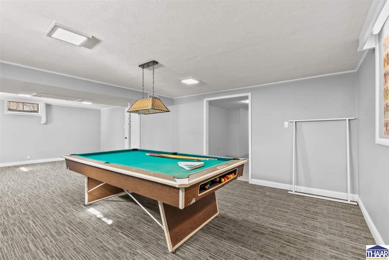 Terre Haute, Indiana 47805, United States, 3 Bedrooms Bedrooms, ,2 BathroomsBathrooms,Residential,Pending,90053