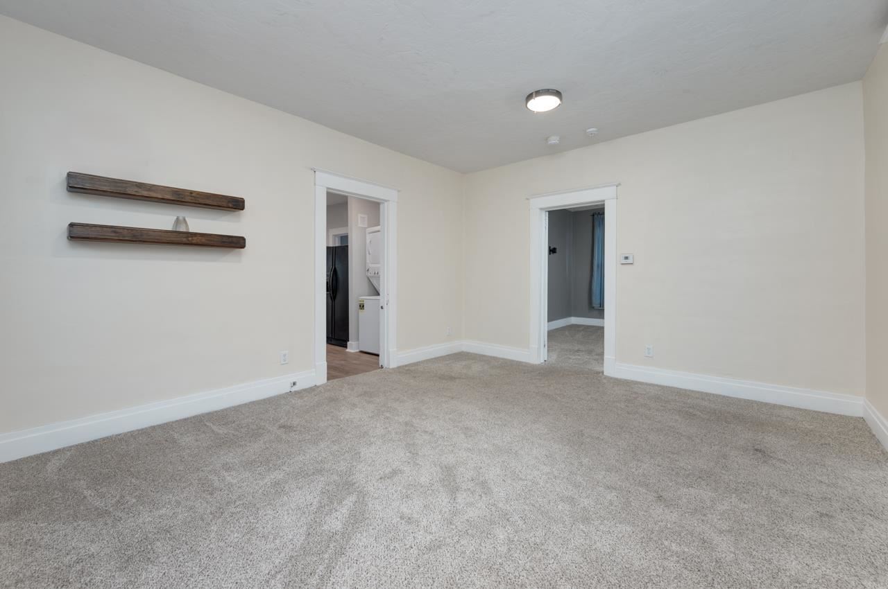 Terre Haute, Indiana 47804, United States, 2 Bedrooms Bedrooms, ,1 BathroomBathrooms,Residential,Pending,5451