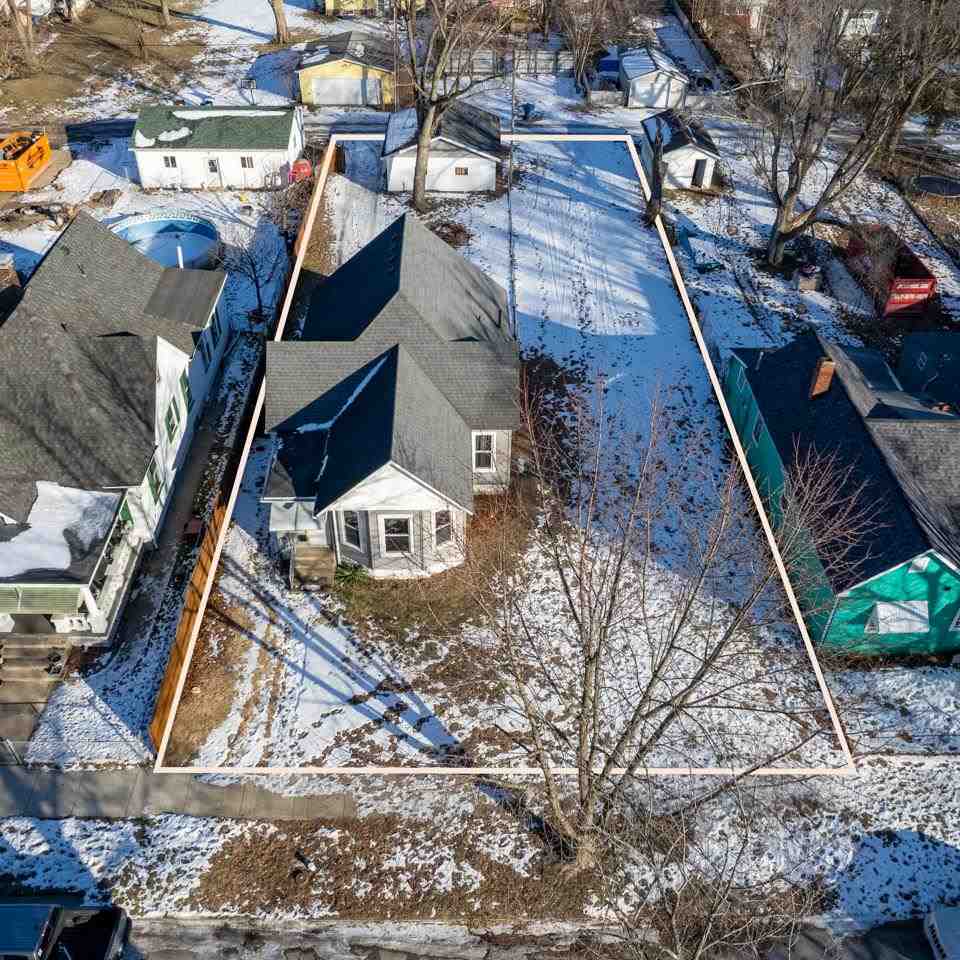 Terre Haute, Indiana 47804, United States, 2 Bedrooms Bedrooms, ,1 BathroomBathrooms,Residential,Pending,5451