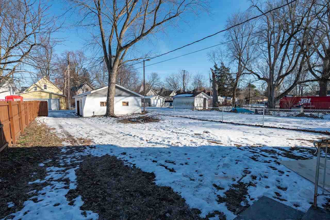 Terre Haute, Indiana 47804, United States, 2 Bedrooms Bedrooms, ,1 BathroomBathrooms,Residential,Pending,5451