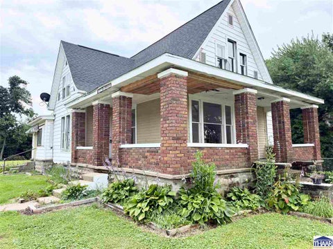 Photo for 111 E 10th Street