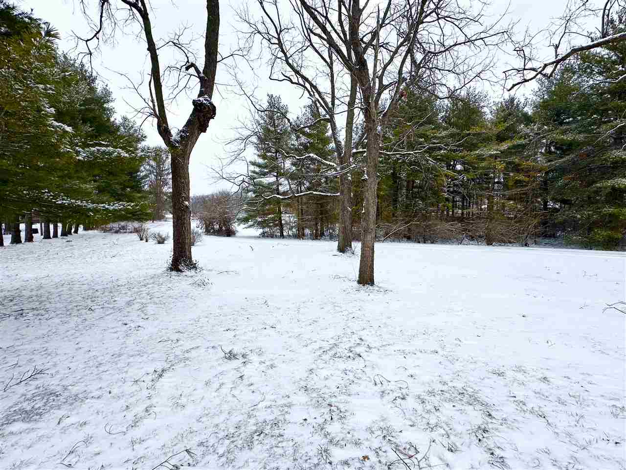 Terre Haute, Indiana 47802, United States, 4 Bedrooms Bedrooms, ,3 BathroomsBathrooms,Residential,Pending,3421