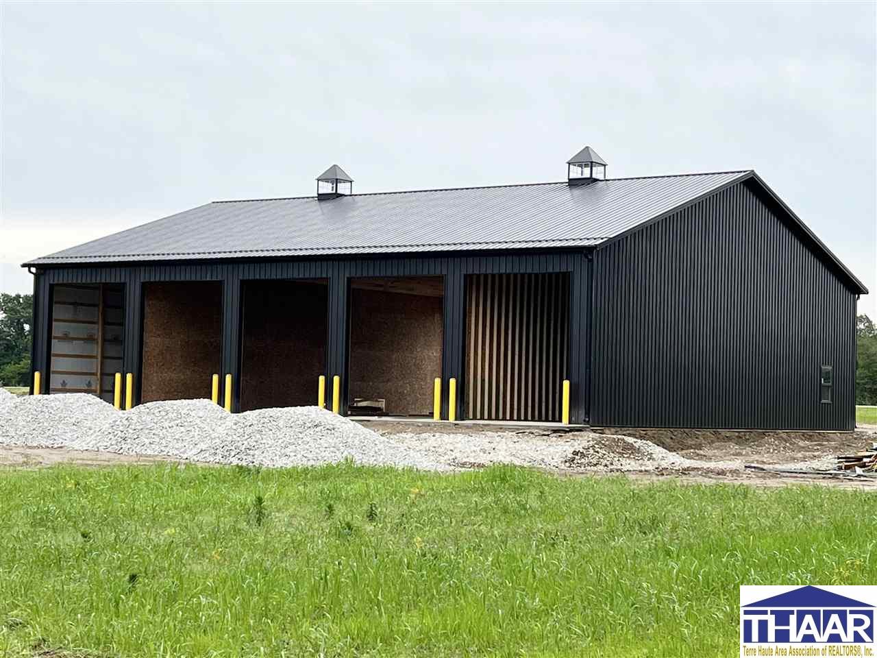 Farmersburg, Indiana 47850, United States, ,Commercial,Active,19029