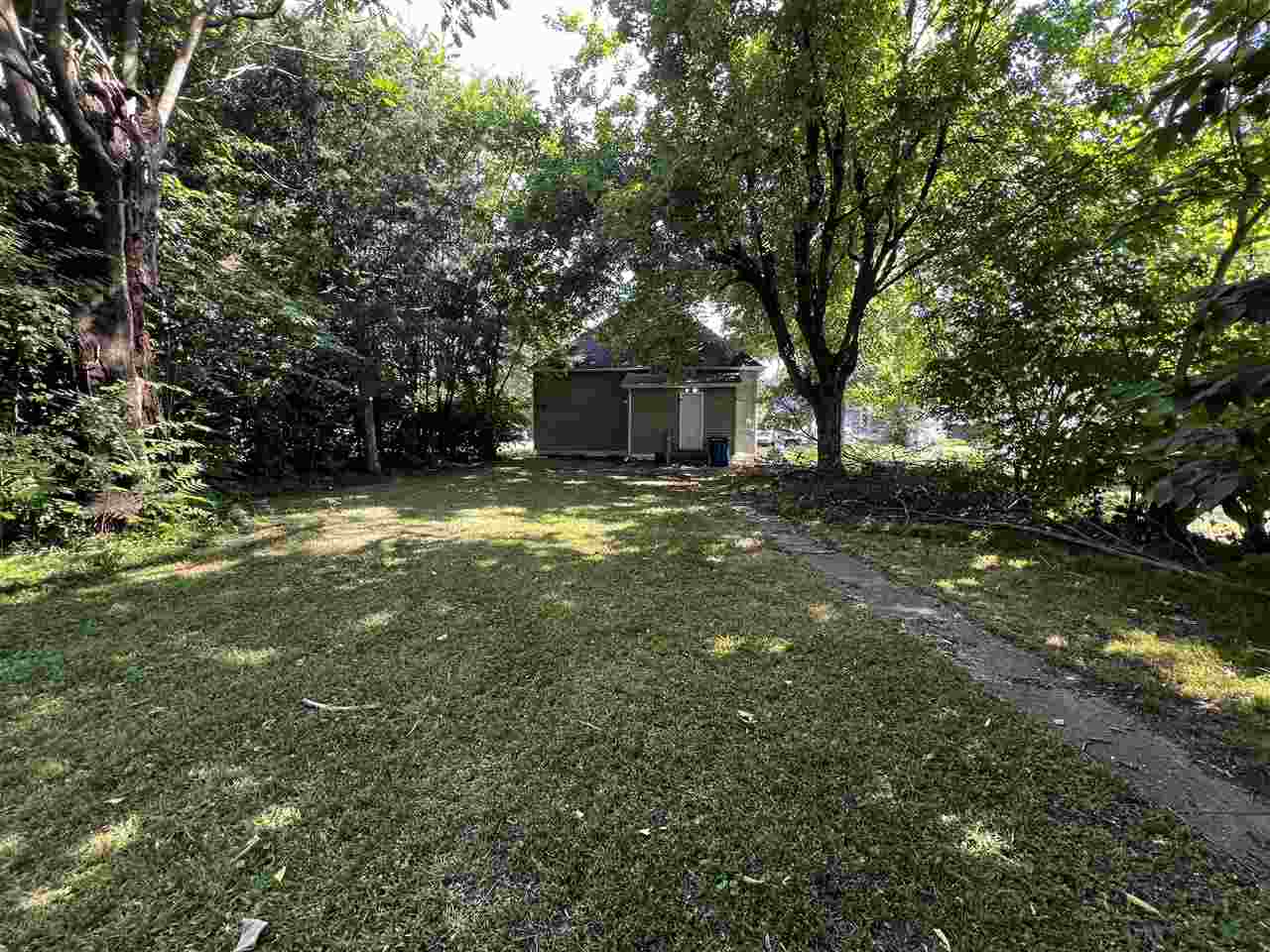 Terre Haute, Indiana 47807, United States, 2 Bedrooms Bedrooms, ,1 BathroomBathrooms,Residential,Pending,53716