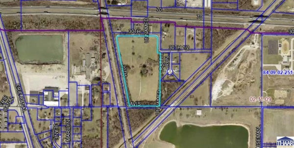 E TRAVIS AVE, TERRE HAUTE, IN 47805 - Image fbcb00527c42f4acbbb7f60d05d0a8d0/3023840100