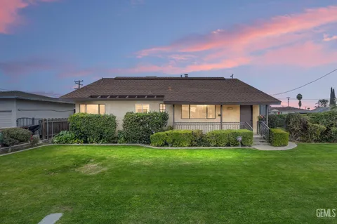 240 S Real Rd, Bakersfield, CA 93309 - MLS#: 202409730