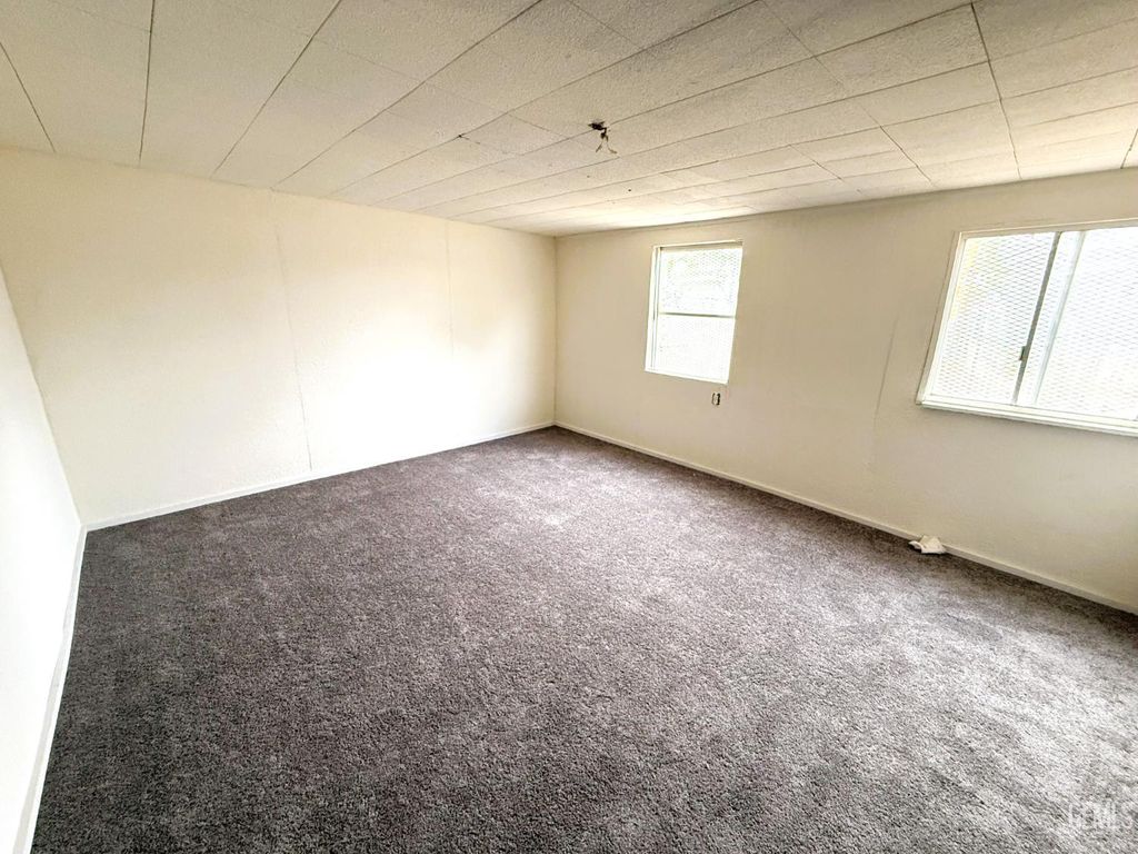 Photo of 412 Mary Street, Maricopa, CA 93252 (MLS # 202510935)