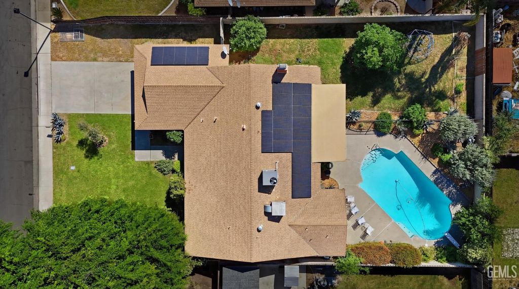 Photo of 5505 Brookdale Avenue, Bakersfield, CA 93308 (MLS # 202603817)