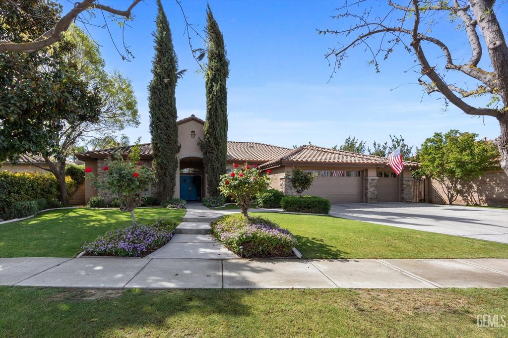 Photo of 13509 Challis Forest Lane, Bakersfield, CA 93314 (MLS # 202603802)