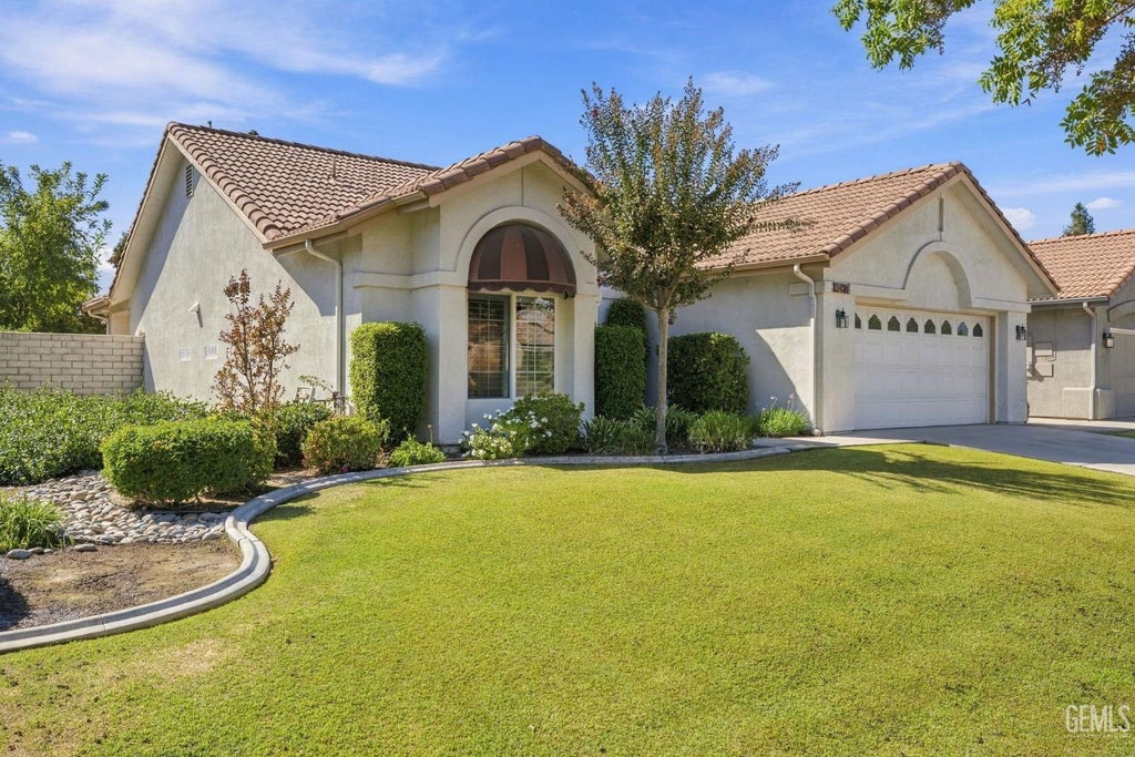 Photo of 2401 Snowdrop Drive, Bakersfield, CA 93311 (MLS # 202610438)