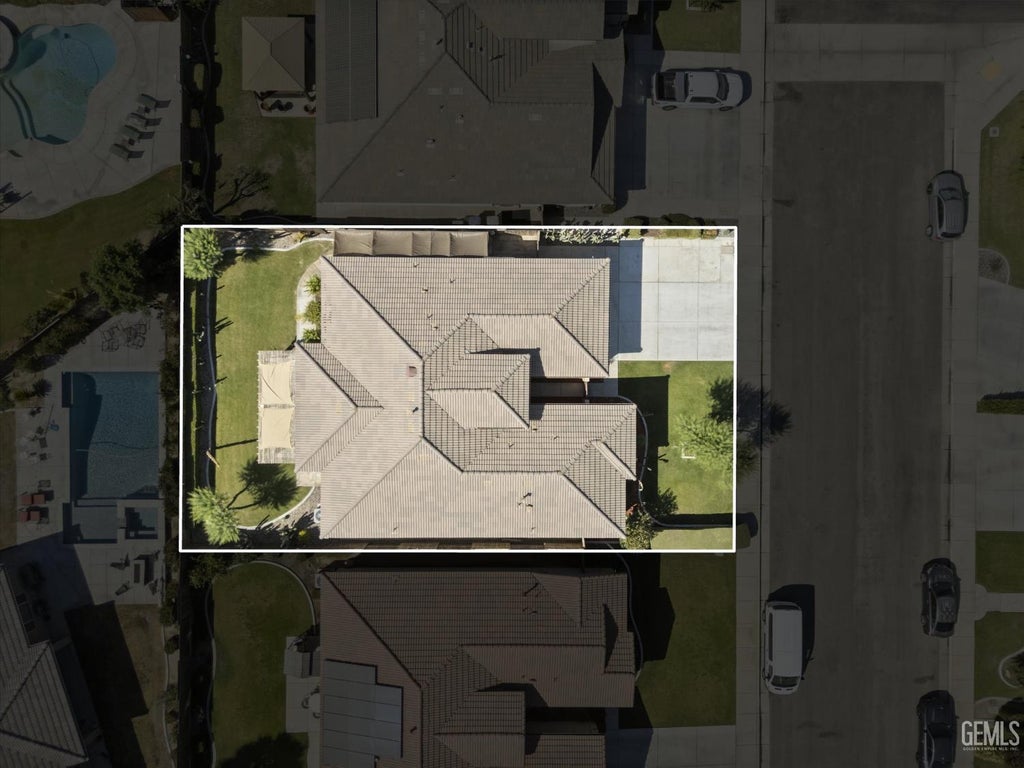 Photo of 15027 Chatsworth Avenue, Bakersfield, CA 93314 (MLS # 202610578)
