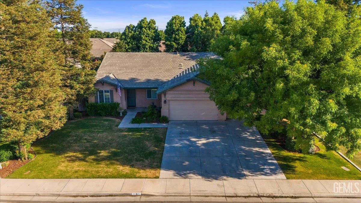 Bakersfield, California 93312, United States, 4 Bedrooms Bedrooms, ,2 BathroomsBathrooms,Residential,Active,154267