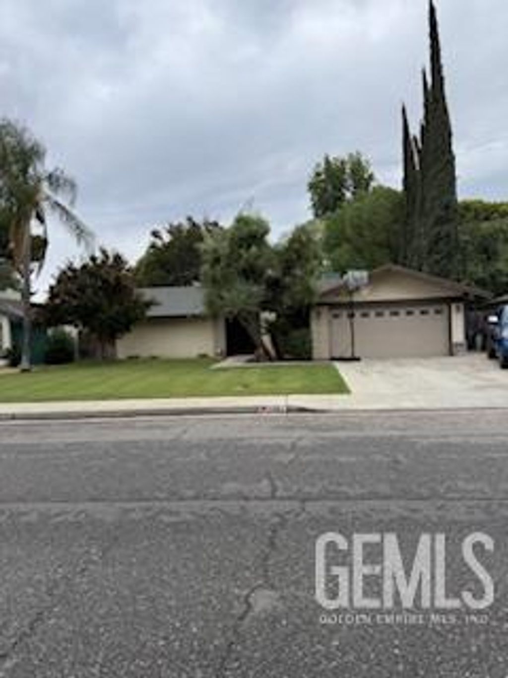 Photo of 7357 Hooper Avenue, Bakersfield, CA 93308 (MLS # 202510506)