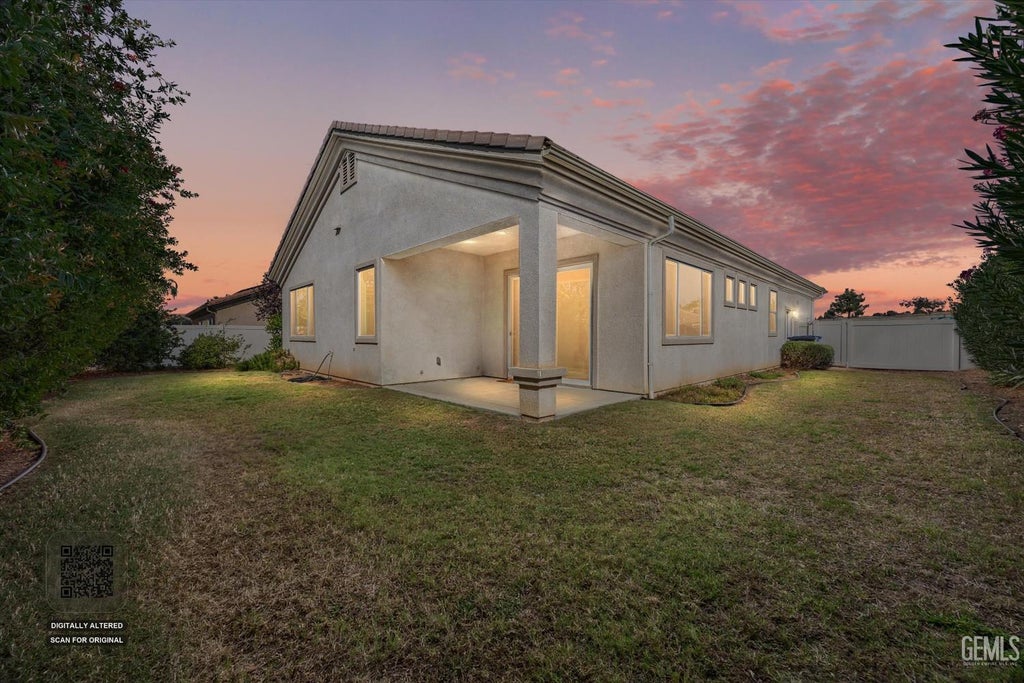 Photo of 13803 Summit Village Rd RD, Bakersfield, CA 93306 (MLS # 202609562)