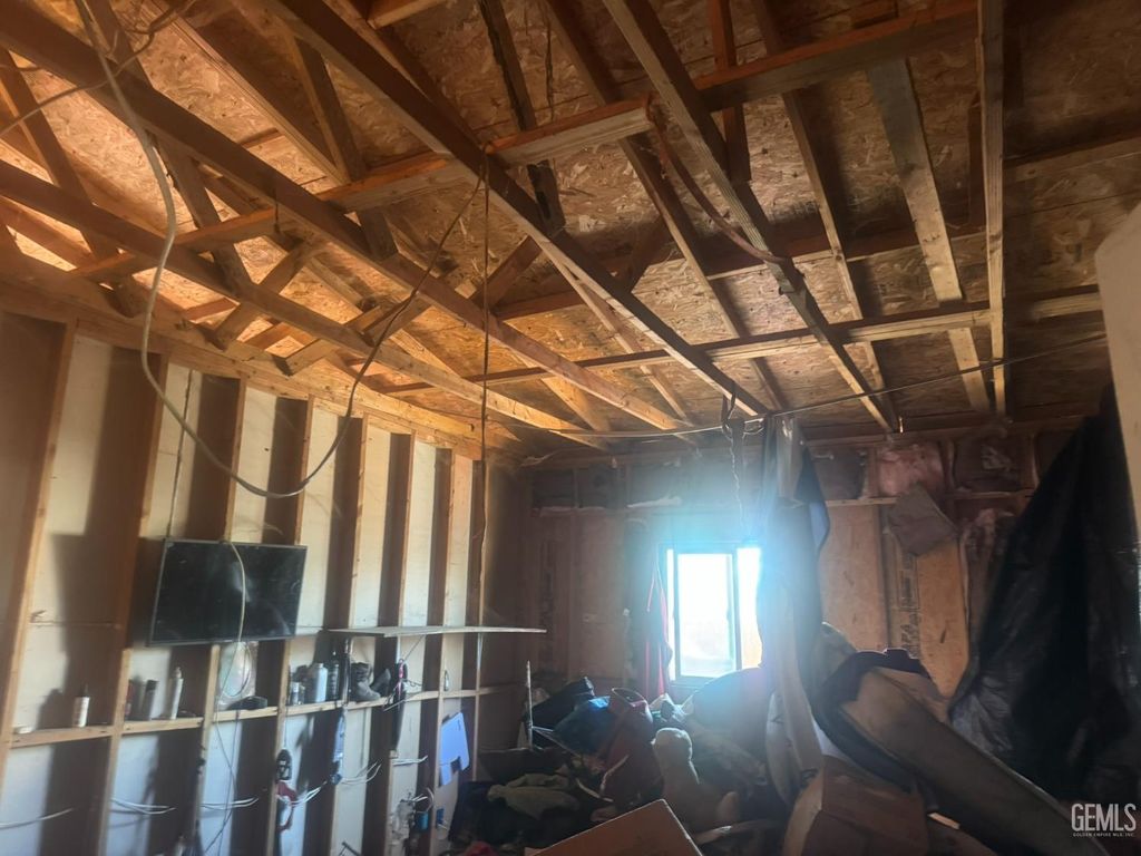 Photo of 11000 S San Emidio Street, Lamont, CA 93241 (MLS # 202606003)