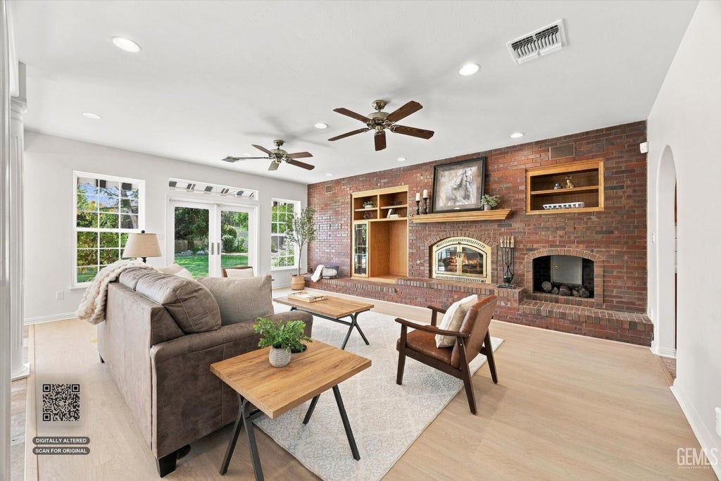 Photo of 5302 Rustic Canyon Street, Bakersfield, CA 93306 (MLS # 202610160)