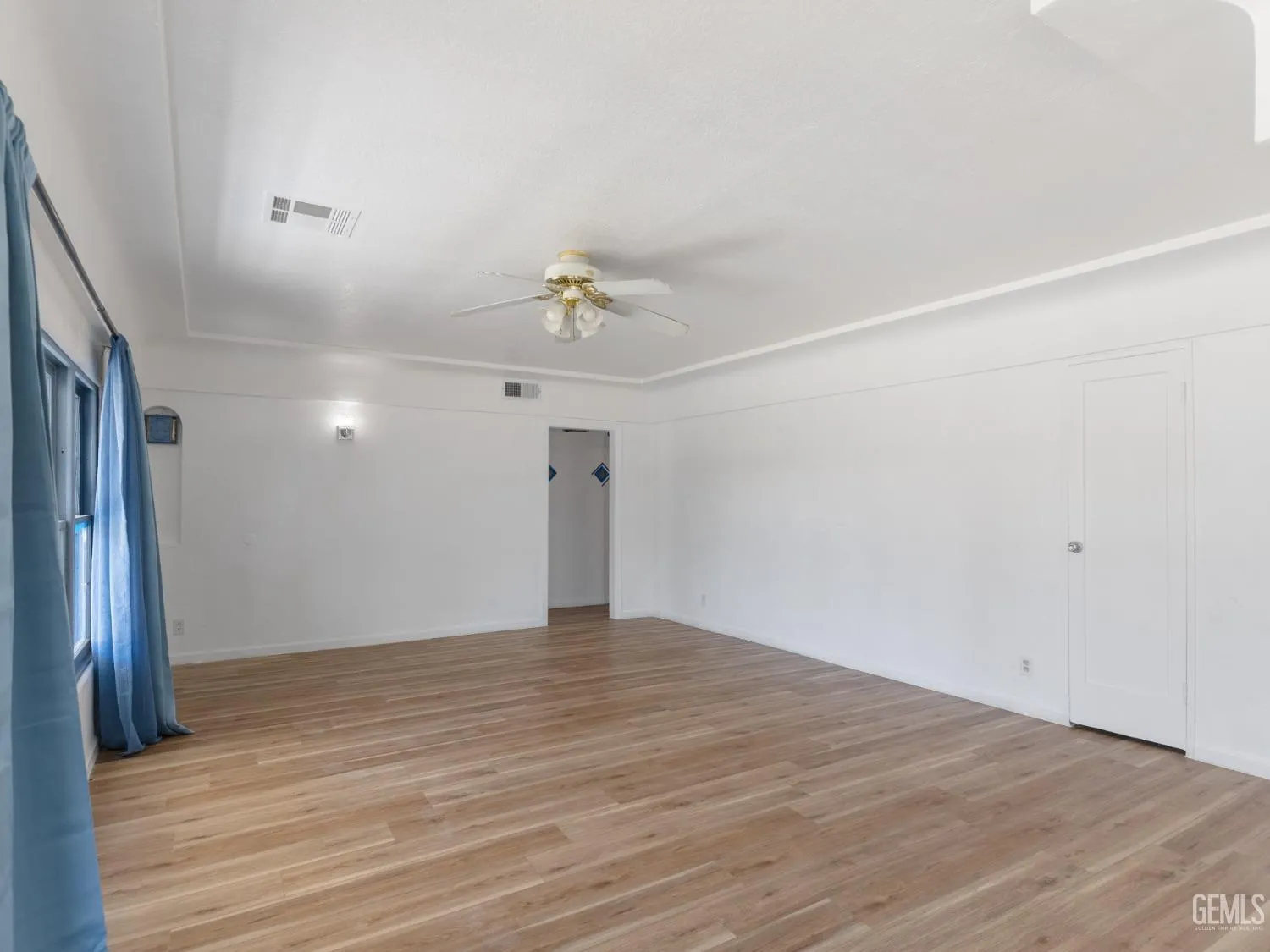 Bakersfield, California 93308, United States, 3 Bedrooms Bedrooms, ,2 BathroomsBathrooms,Residential,Active,30574