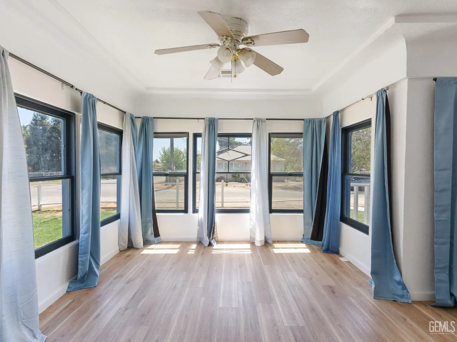 Bakersfield, California 93308, United States, 3 Bedrooms Bedrooms, ,2 BathroomsBathrooms,Residential,Active,30574