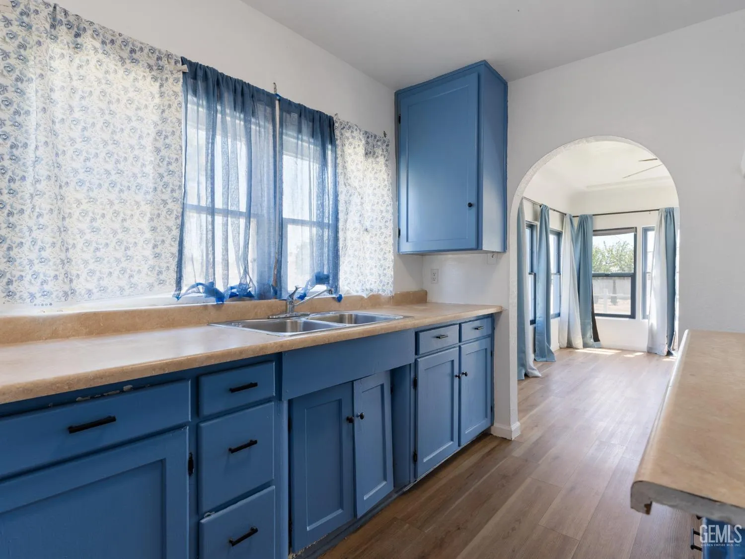 Bakersfield, California 93308, United States, 3 Bedrooms Bedrooms, ,2 BathroomsBathrooms,Residential,Active,30574