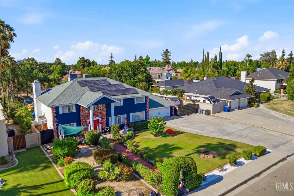 Photo of 12008 Palm Avenue, Bakersfield, CA 93312 (MLS # 202605996)
