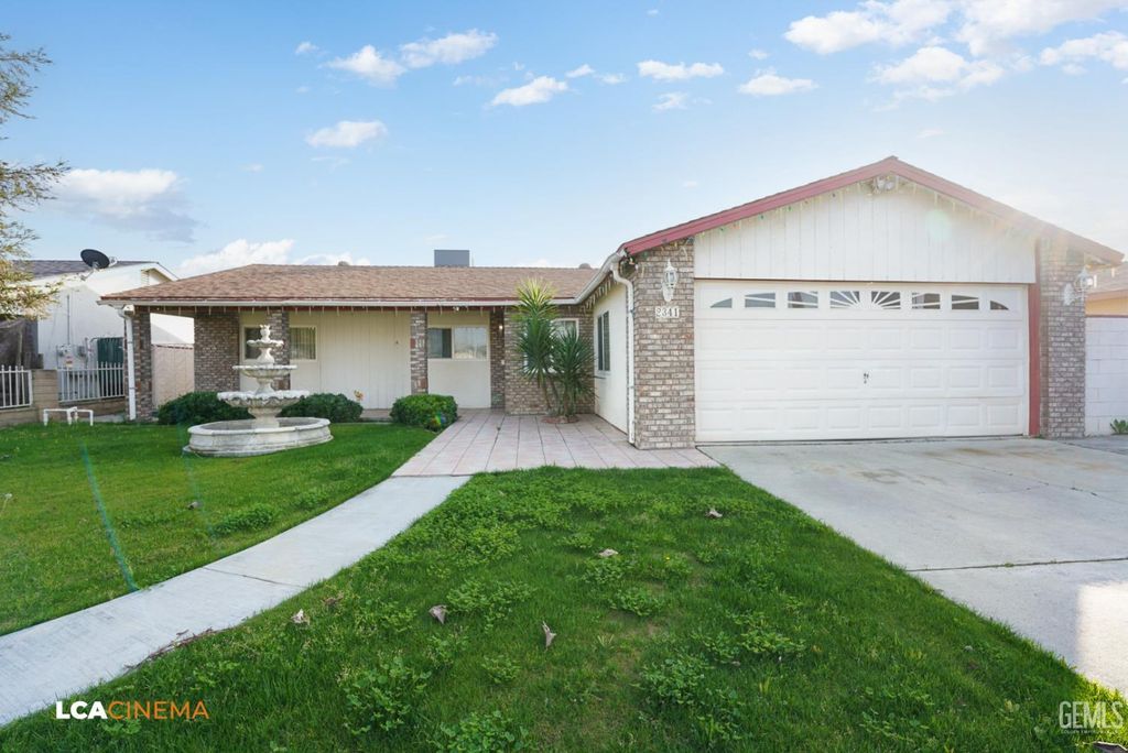 Photo of 2341 Camellia Street, Wasco, CA 93280 (MLS # 202601159)
