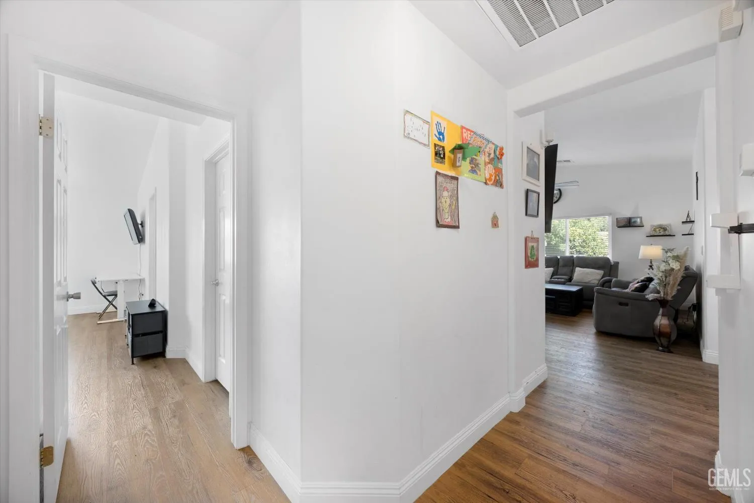 Bakersfield, California 93311, United States, 3 Bedrooms Bedrooms, ,2 BathroomsBathrooms,Residential,Active,204074