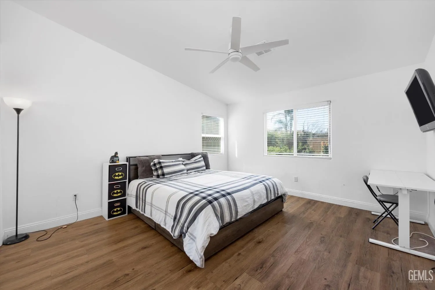 Bakersfield, California 93311, United States, 3 Bedrooms Bedrooms, ,2 BathroomsBathrooms,Residential,Active,204074