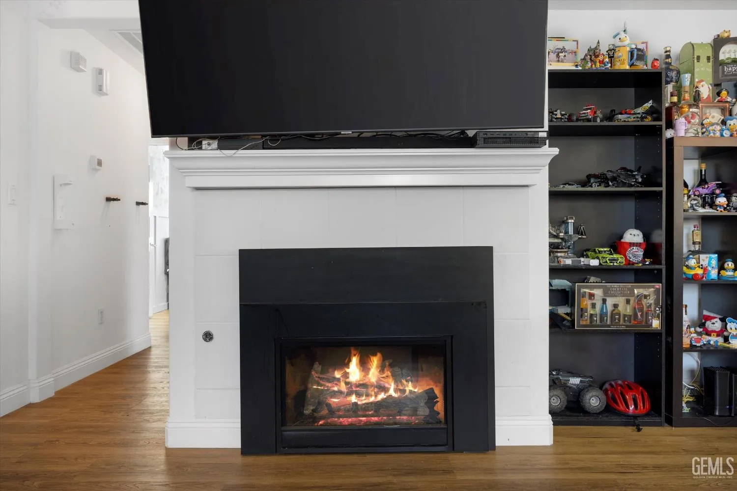 Bakersfield, California 93311, United States, 3 Bedrooms Bedrooms, ,2 BathroomsBathrooms,Residential,Active,204074