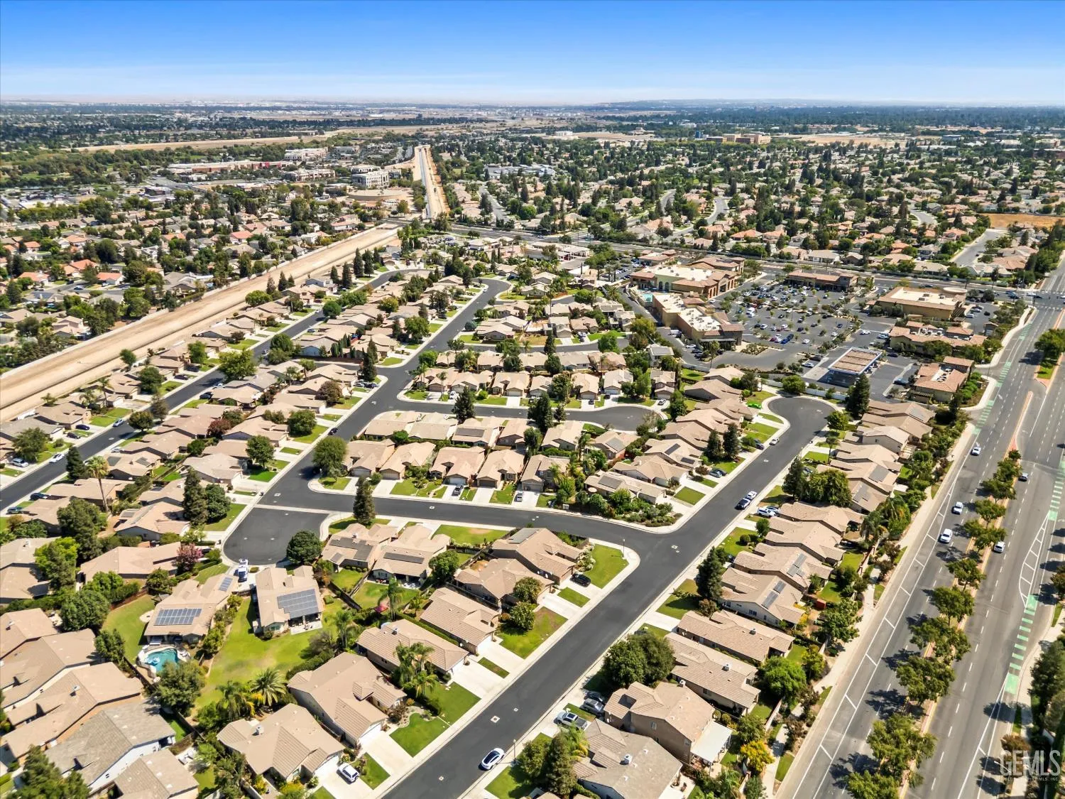 Bakersfield, California 93311, United States, 3 Bedrooms Bedrooms, ,2 BathroomsBathrooms,Residential,Active,204074