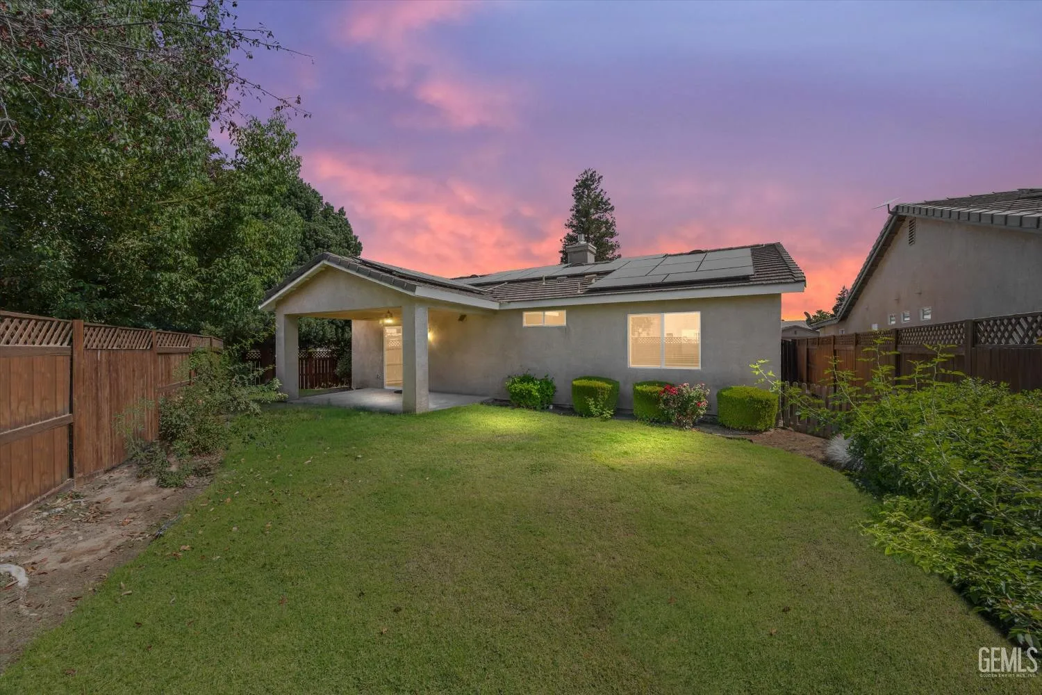 Bakersfield, California 93311, United States, 3 Bedrooms Bedrooms, ,2 BathroomsBathrooms,Residential,Active,204074