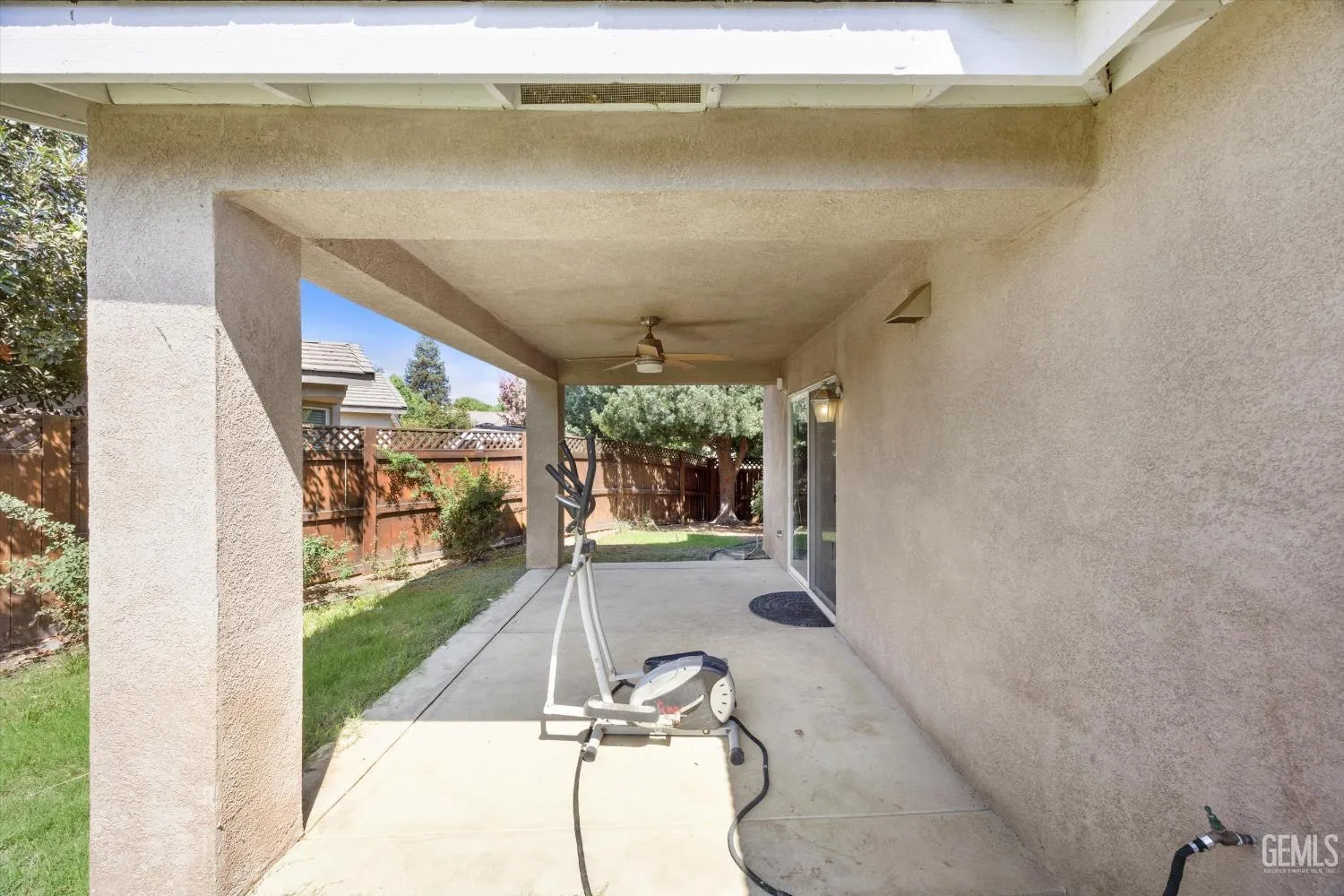 Bakersfield, California 93311, United States, 3 Bedrooms Bedrooms, ,2 BathroomsBathrooms,Residential,Active,204074