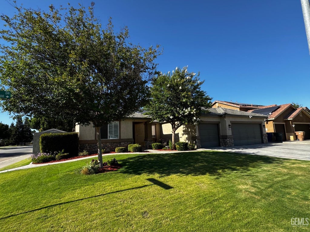 Photo of 9522 Empire State Drive, Bakersfield, CA 93311 (MLS # 202606131)