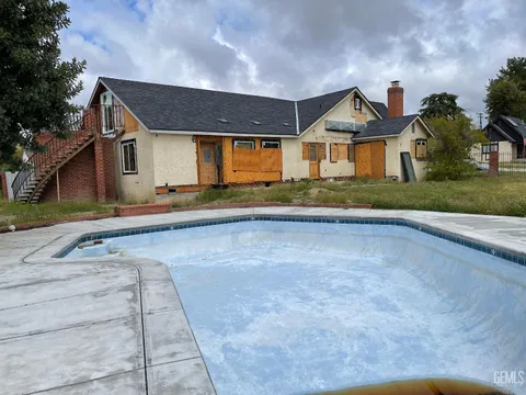 501 Magnolia Avenue, Bakersfield, CA 93305 - MLS#: 202504087