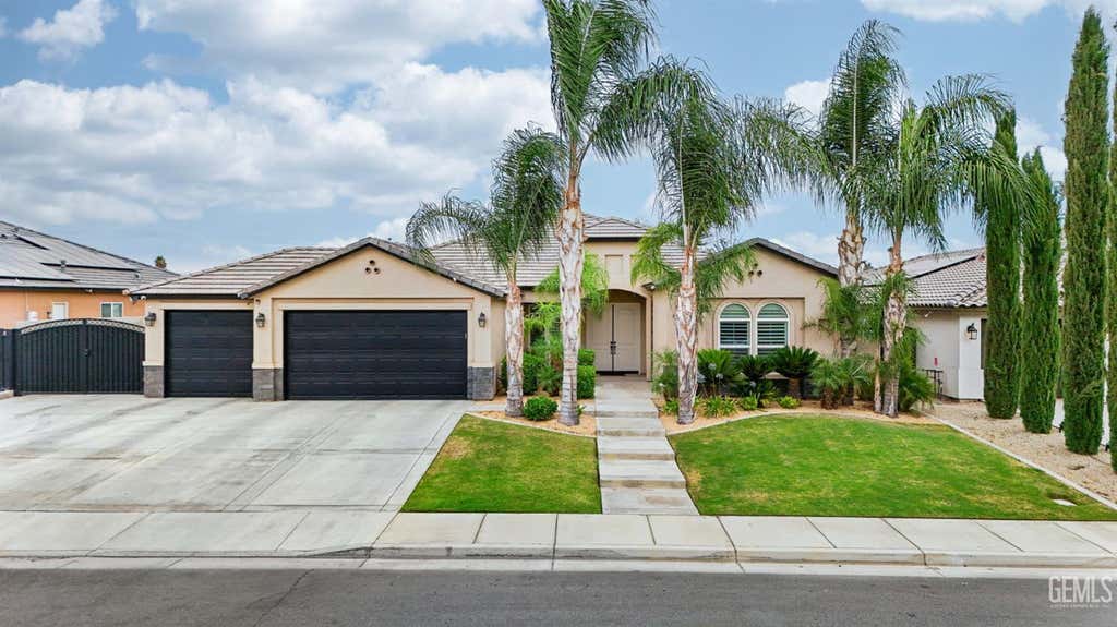 Photo of 7118 Bluetail Lane, Bakersfield, CA 93312 (MLS # 202607708)