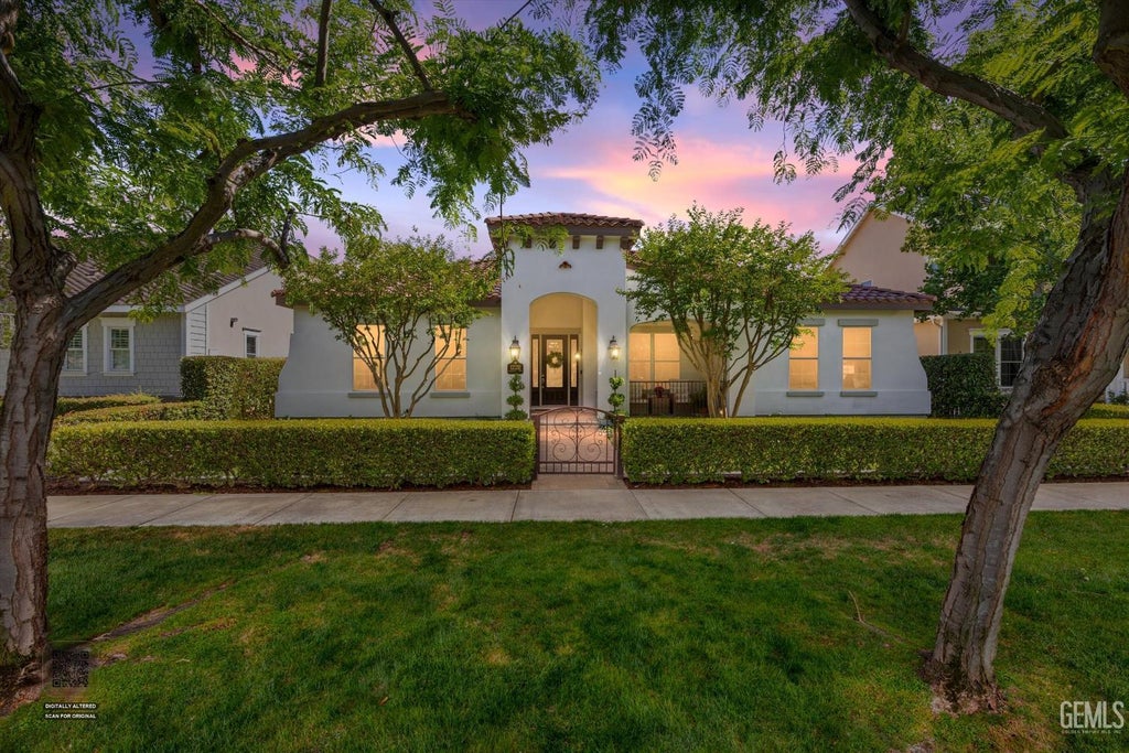 Photo of 12211 Parkerhill Drive, Bakersfield, CA 93311 (MLS # 202605489)