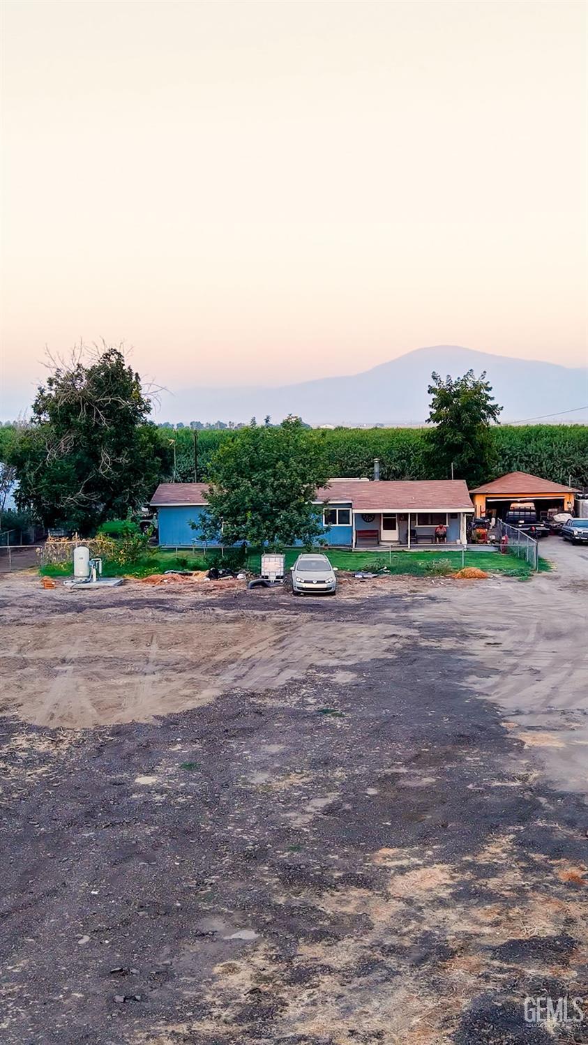 Photo of 13610 S Union Avenue, Bakersfield, CA 93307 (MLS # 202609626)