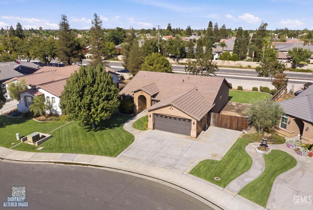 Photo of 6019 Bouchaine Drive, Bakersfield, CA 93312 (MLS # 202607993)