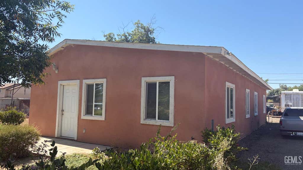 Photo of 21177 Universal st ST, Lost Hills, CA 93249 (MLS # 202607675)